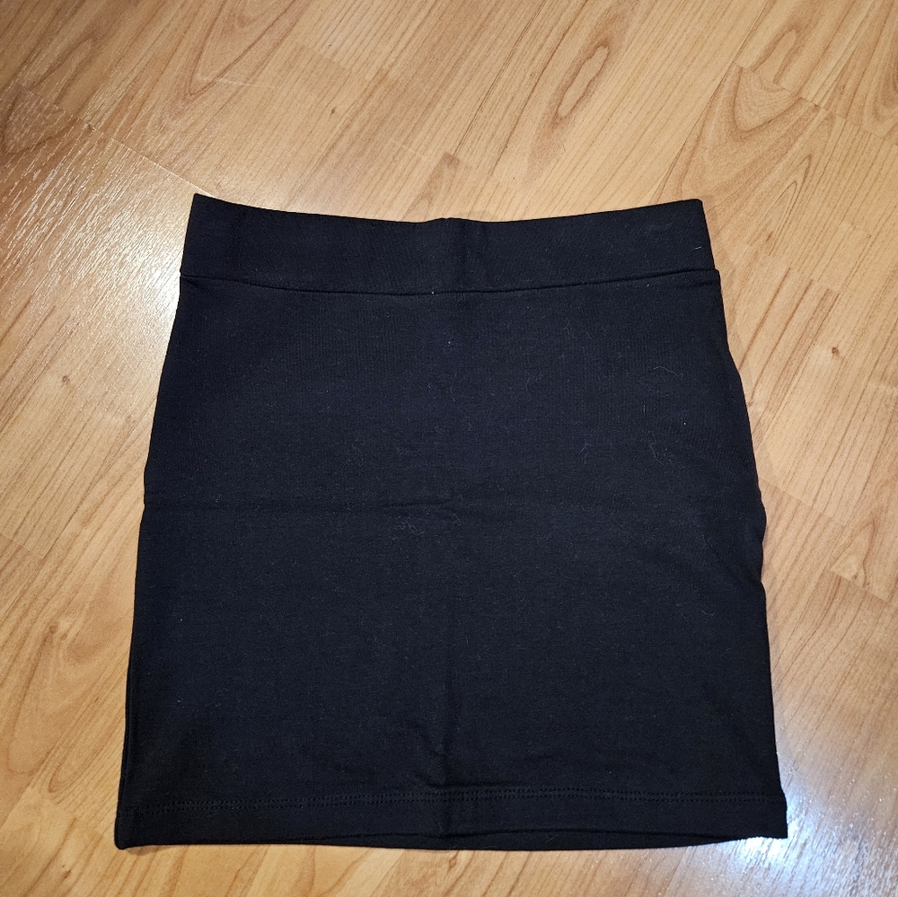 Black mini skirt